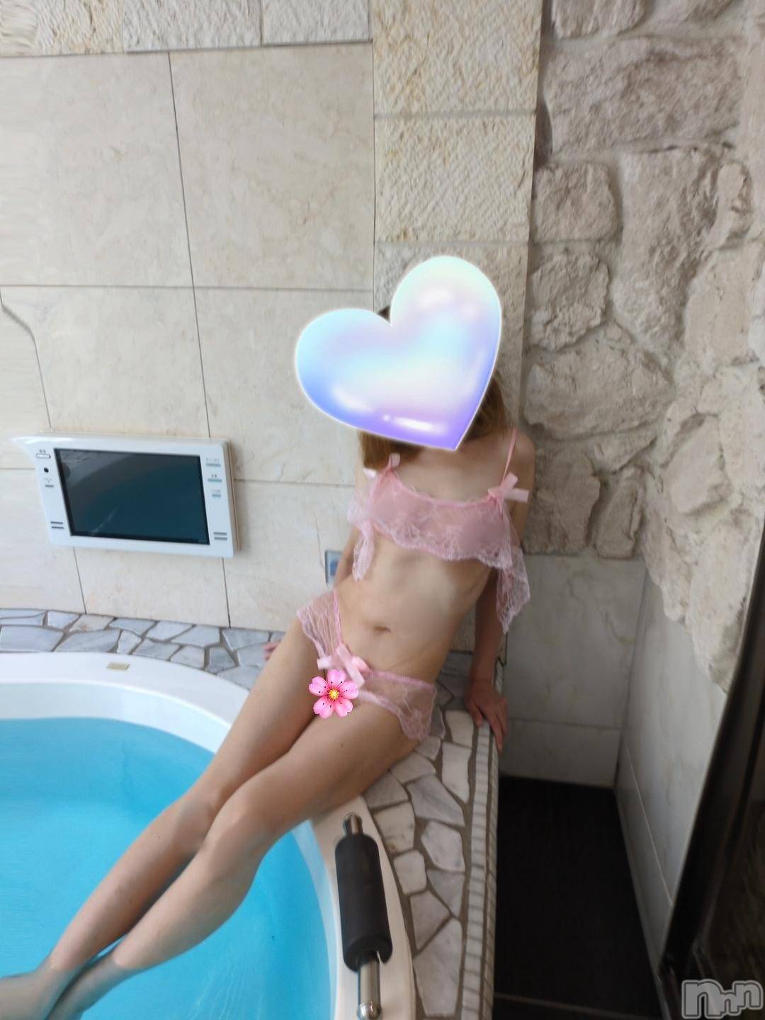 三条デリヘル新潟三条燕ちゃんこ(ニイガタサンジョウツバメチャンコ)しおり(44)の2025年8月13日写メブログ「フローレス10号室のお客様へ」