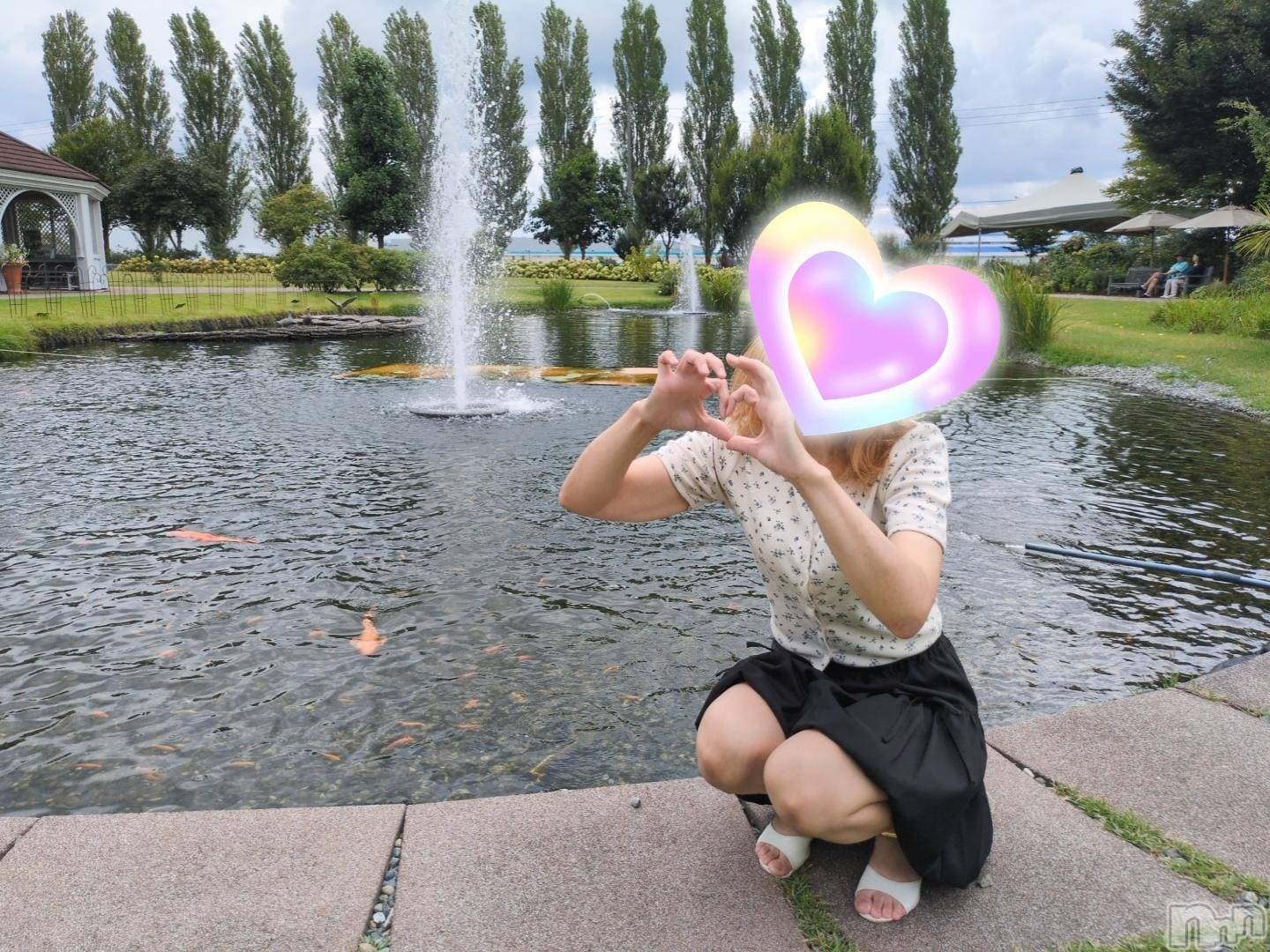 三条ぽっちゃり新潟三条燕ちゃんこ(ニイガタサンジョウツバメチャンコ)しおり(44)の2025年8月24日写メブログ「24日(日)出勤します」