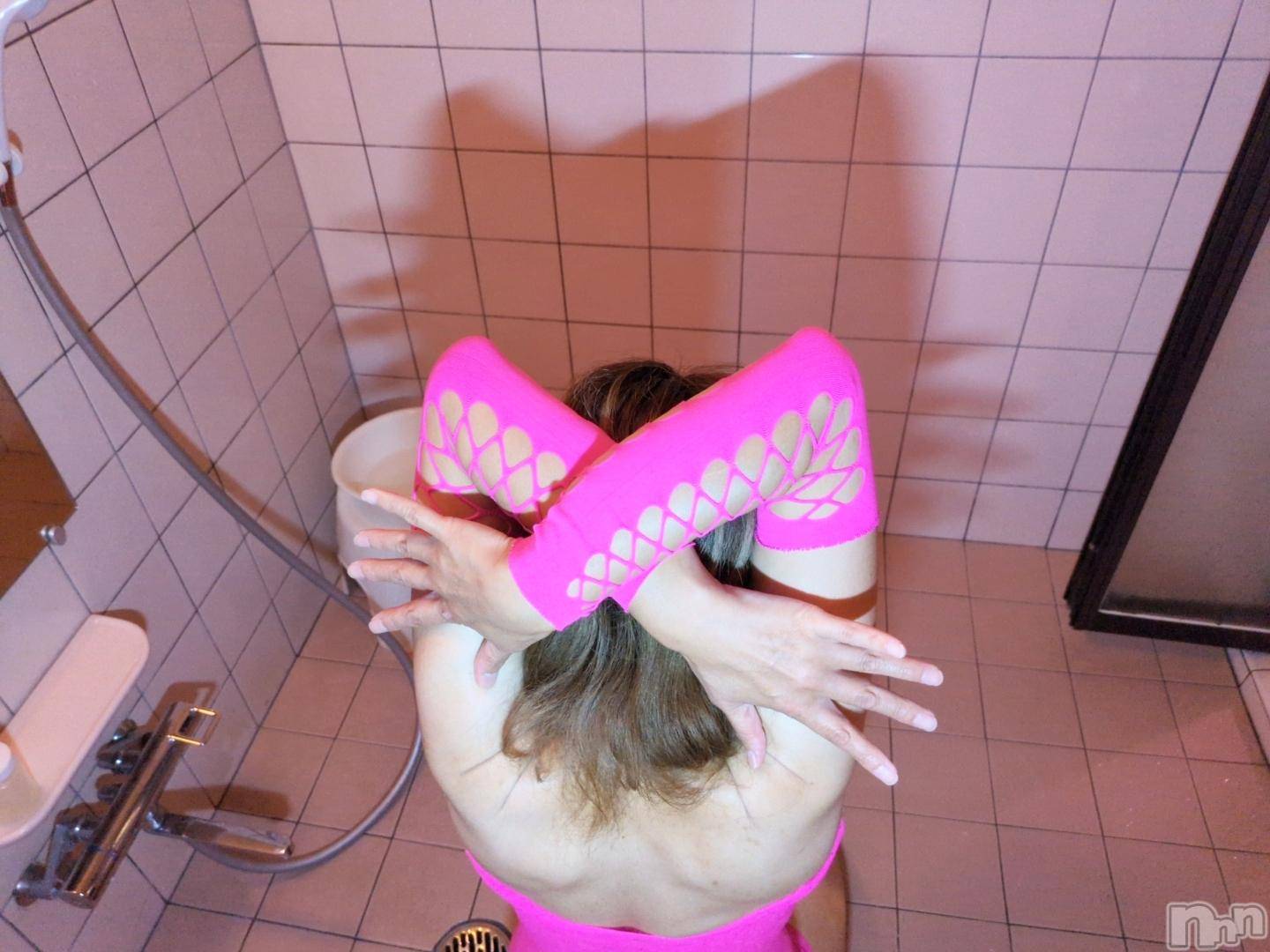 三条デリヘル新潟三条燕ちゃんこ(ニイガタサンジョウツバメチャンコ)しおり(44)の2025年9月19日写メブログ「大人気キャラクターと…」