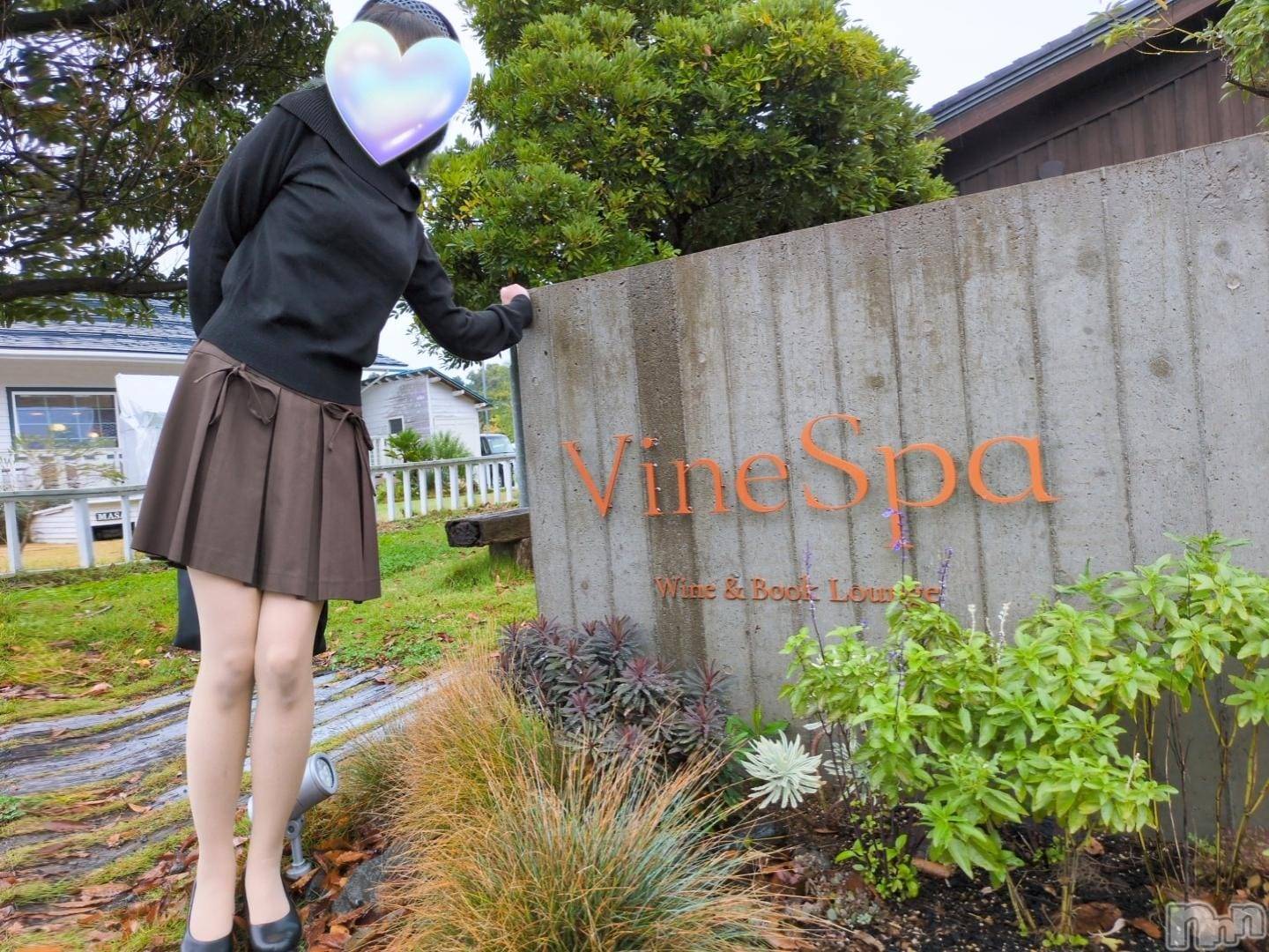 三条デリヘル新潟三条燕ちゃんこ(ニイガタサンジョウツバメチャンコ)しおり(44)の2025年11月7日写メブログ「7日(金)出勤します」