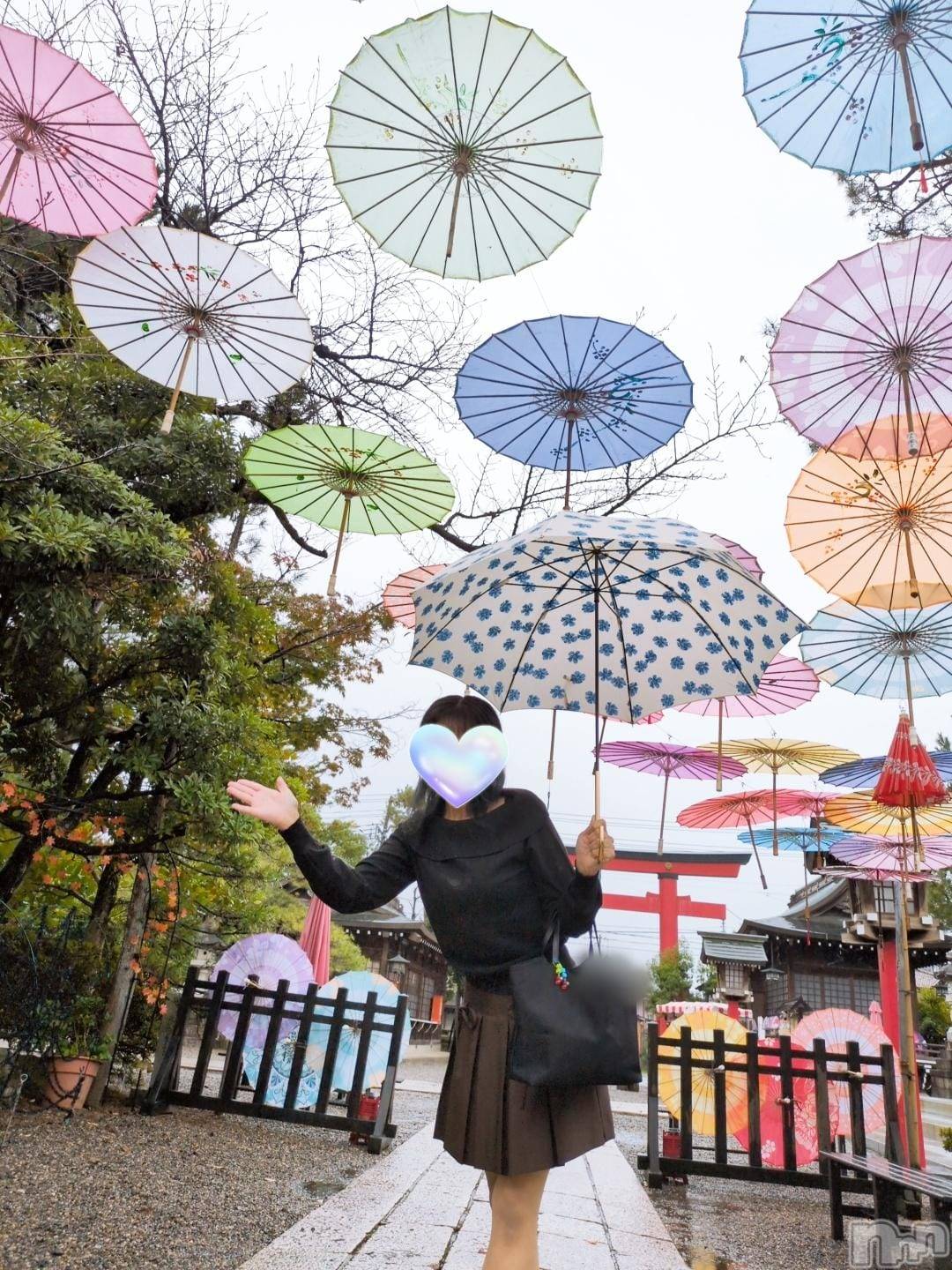 三条デリヘル新潟三条燕ちゃんこ(ニイガタサンジョウツバメチャンコ)しおり(44)の2025年11月9日写メブログ「9日(日)出勤します」