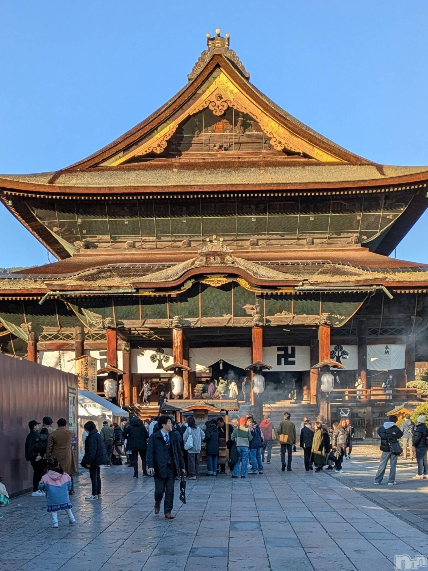 三条デリヘル新潟三条燕ちゃんこ(ニイガタサンジョウツバメチャンコ)しおり(44)の2025年12月25日写メブログ「ご利益日本一」