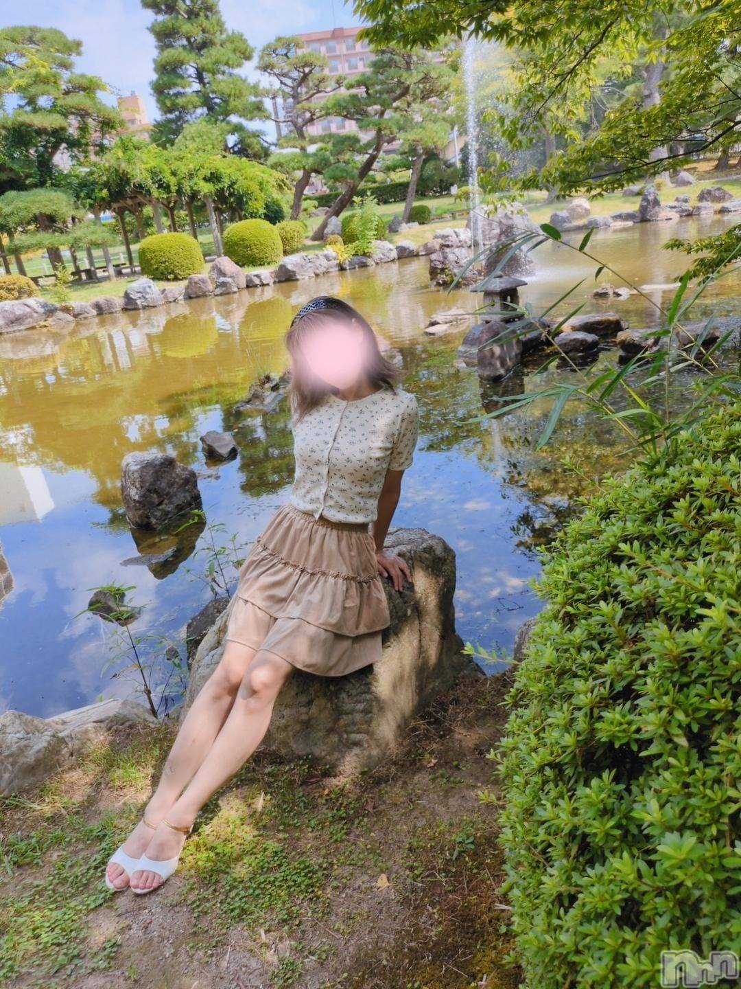 三条デリヘル新潟三条燕ちゃんこ(ニイガタサンジョウツバメチャンコ)しおり(44)の2026年3月14日写メブログ「15日(日)よろしくお願いします」