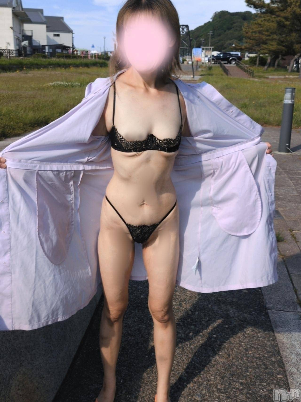 三条デリヘル新潟三条燕ちゃんこ(ニイガタサンジョウツバメチャンコ)しおり(44)の2026年6月1日写メブログ「フローレス6号室のお客様へ」