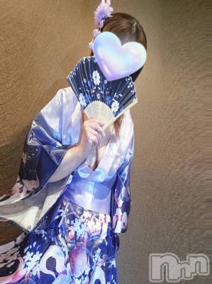 三条ぽっちゃり 新潟三条燕ちゃんこ(ニイガタサンジョウツバメチャンコ) しおり(44)の8月30日写メブログ「30日(土)出勤します」