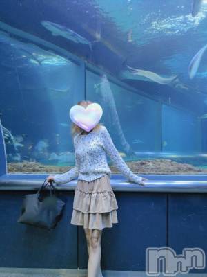 三条デリヘル 新潟三条燕ちゃんこ(ニイガタサンジョウツバメチャンコ) しおり(44)の9月27日写メブログ「27日(土)出勤します」