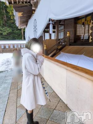 三条デリヘル 新潟三条燕ちゃんこ(ニイガタサンジョウツバメチャンコ) しおり(44)の1月18日写メブログ「18日(日)出勤します」