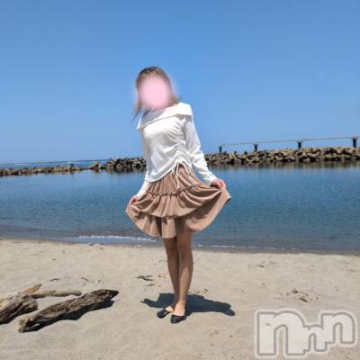 三条デリヘル 新潟三条燕ちゃんこ(ニイガタサンジョウツバメチャンコ) しおり(44)の6月9日写メブログ「9日(火)出勤します」