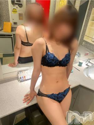 新潟デリヘル アンフィール-地元新潟の厳選された素人女性のみ-(アンフィール) るる★愛嬌抜群な超新星(20)の5月8日写メブログ「私の隣空いてるよ」
