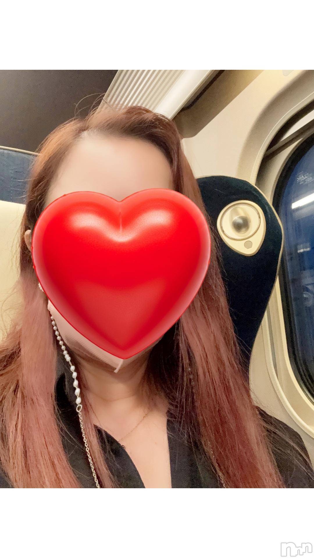 新潟人妻デリヘル熟女の風俗 最終章(ジュクジョノフウゾクサイシュウショウ)ほのか(54)の2024年10月17日写メブログ「まもなく新潟」