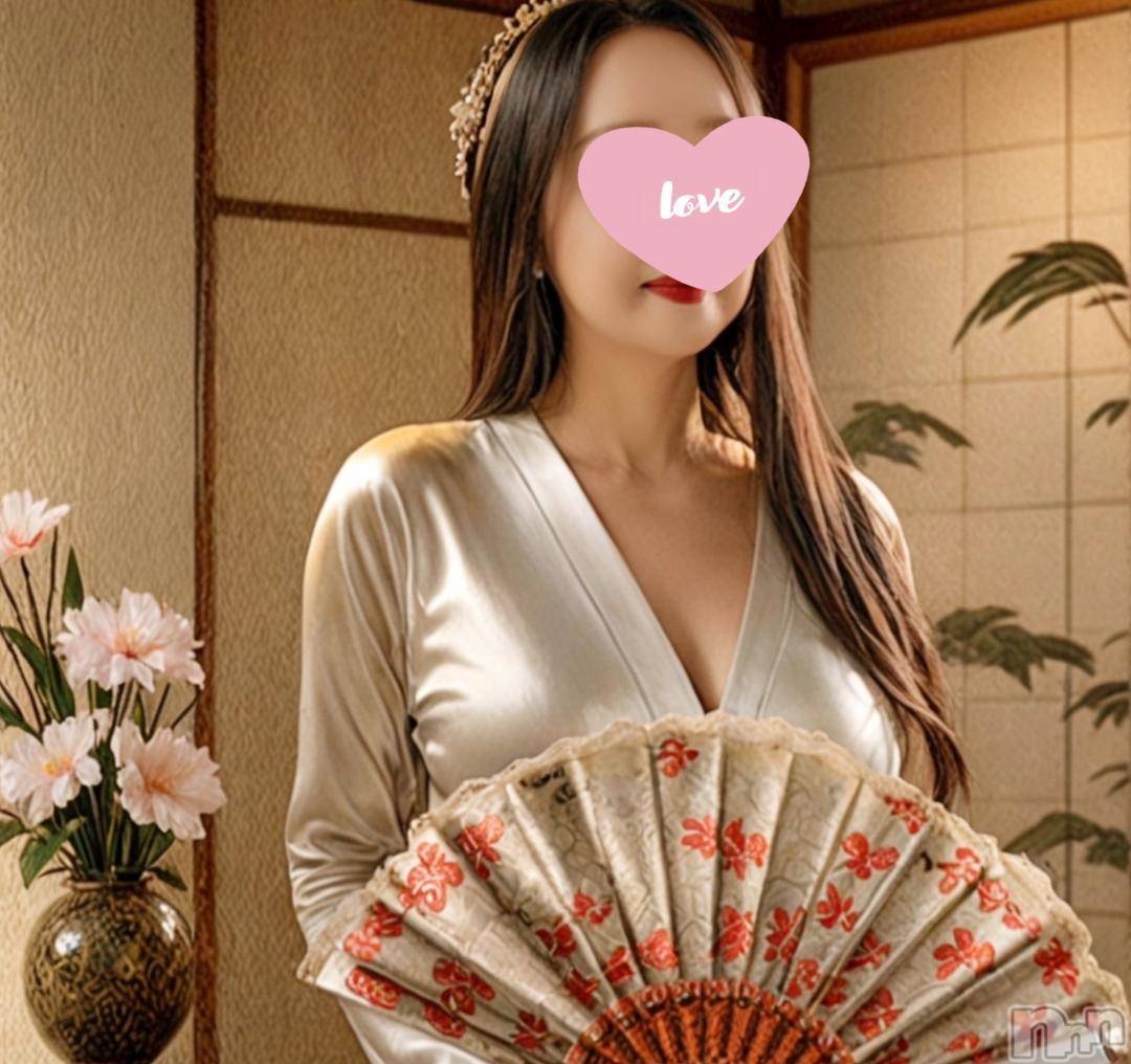 新潟人妻デリヘル熟女の風俗 最終章(ジュクジョノフウゾクサイシュウショウ)ほのか(54)の2024年12月3日写メブログ「出勤日程の変更のお知らせ」