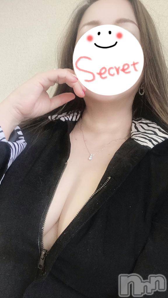 新潟人妻デリヘル熟女の風俗 最終章(ジュクジョノフウゾクサイシュウショウ)ほのか(54)の2024年12月13日写メブログ「本日ご案内ラスト1枠です」