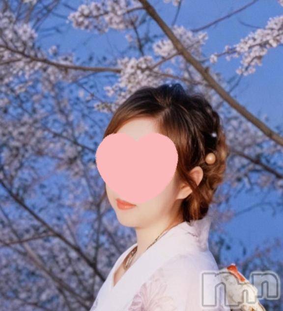 新潟人妻デリヘル熟女の風俗 最終章(ジュクジョノフウゾクサイシュウショウ)ほのか(54)の2025年4月7日写メブログ「百花繚乱　エロスも咲き乱れる月曜日♡出勤しました」