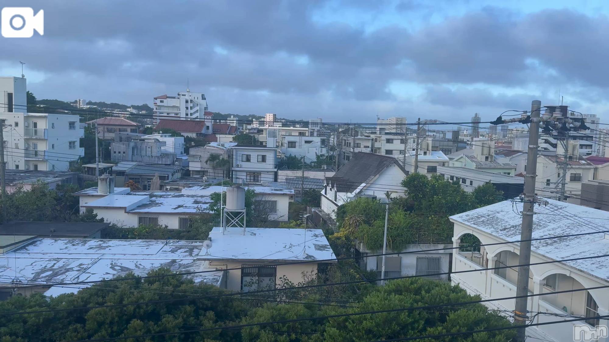 新潟デリヘル熟女の風俗 最終章(ジュクジョノフウゾクサイシュウショウ)ほのか(54)の2026年8月25日写メブログ「台風？」