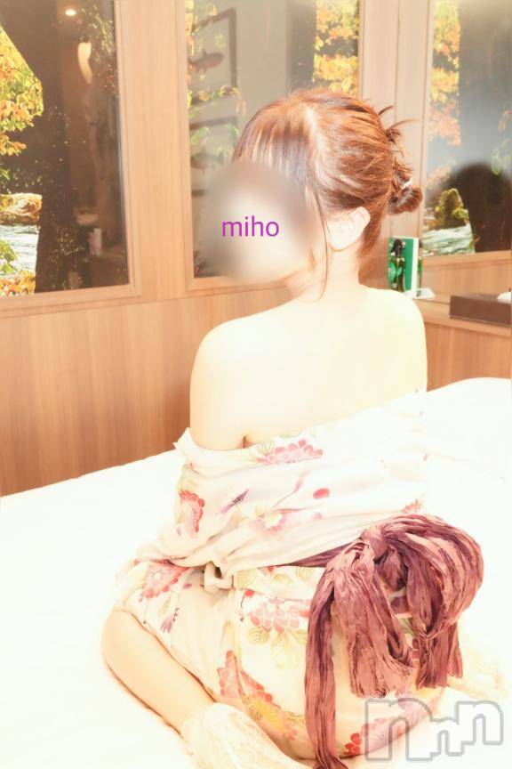 新潟デリヘルOffice Amour(オフィスアムール)みほ/ヘルス課(26)の2025年11月9日写メブログ「フェロモンはどこからでるのか論争」