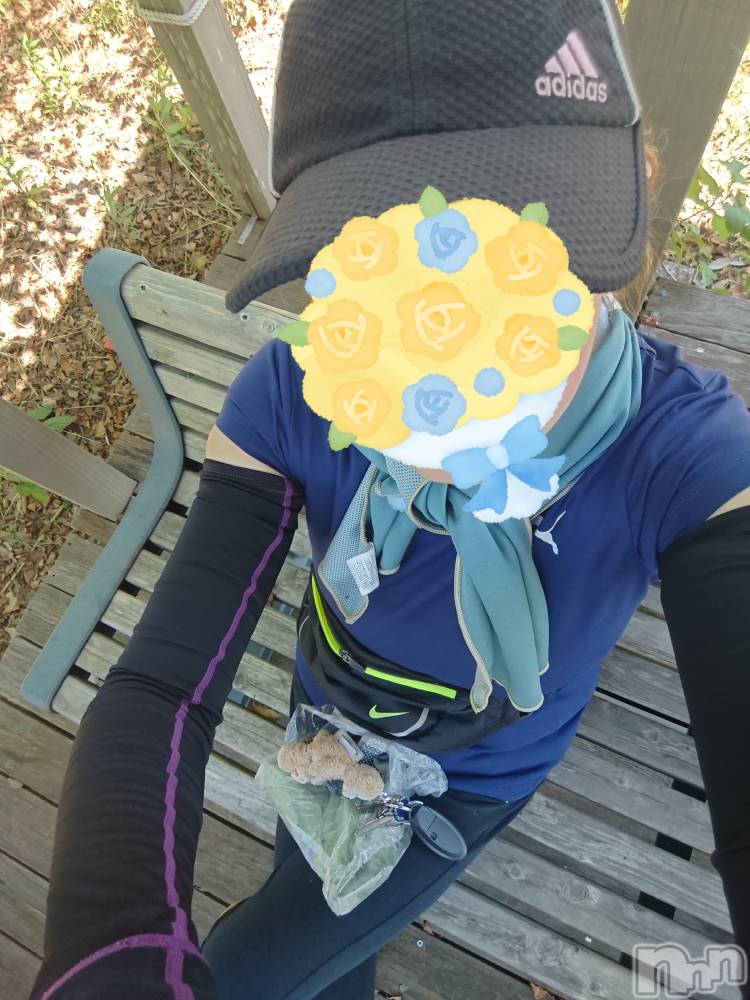 上越人妻デリヘル上越最安値！奥様Deli急便(ジョウエツサイヤスネ！オクサマデリキュウビン) スレンダーエロ熟女　さやか(48)の10月24日写メブログ「出勤致しました。」