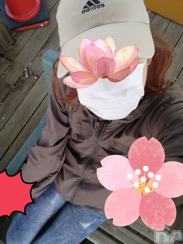 上越デリヘル上越最安値！奥様Deli急便(ジョウエツサイヤスネ！オクサマデリキュウビン) スレンダーエロ熟女　さやか(48)の4月19日写メブログ「おはようございます。」