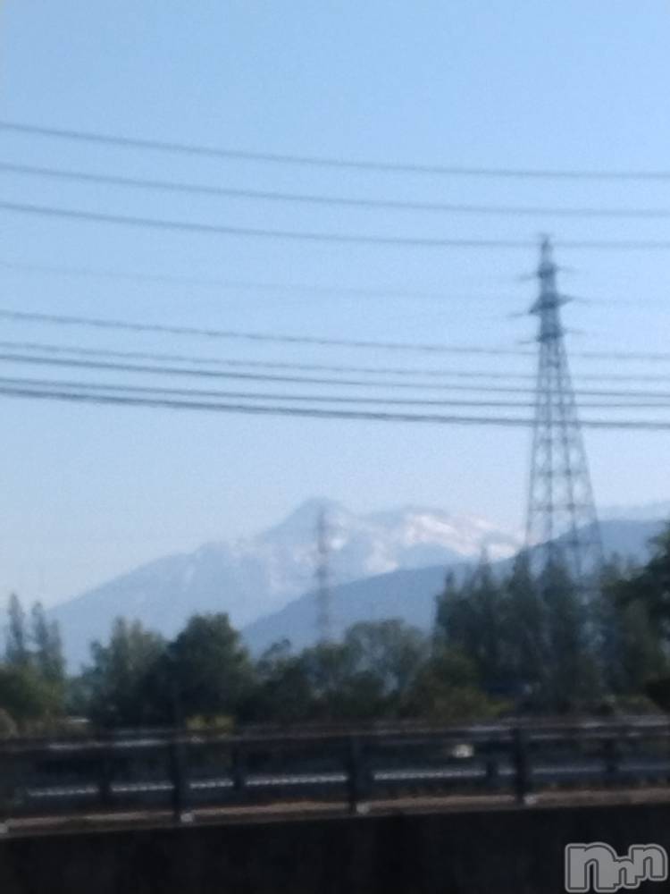 上越デリヘル上越最安値！奥様Deli急便(ジョウエツサイヤスネ！オクサマデリキュウビン) スレンダーエロ熟女　さやか(48)の5月11日写メブログ「こんばんは」