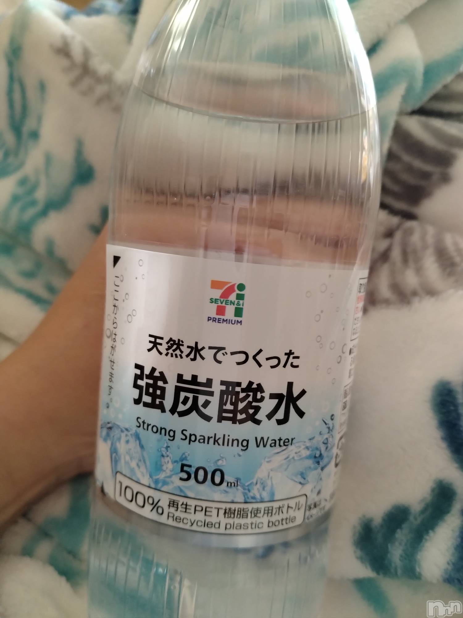 上越デリヘル上越最安値！奥様Deli急便(ジョウエツサイヤスネ！オクサマデリキュウビン)スレンダーエロ熟女　さやか(48)の2025年11月8日写メブログ「炭酸水」