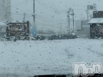 上越デリヘル 上越最安値！奥様Deli急便(ジョウエツサイヤスネ！オクサマデリキュウビン) スレンダーエロ熟女　さやか(48)の12月18日写メブログ「雪」