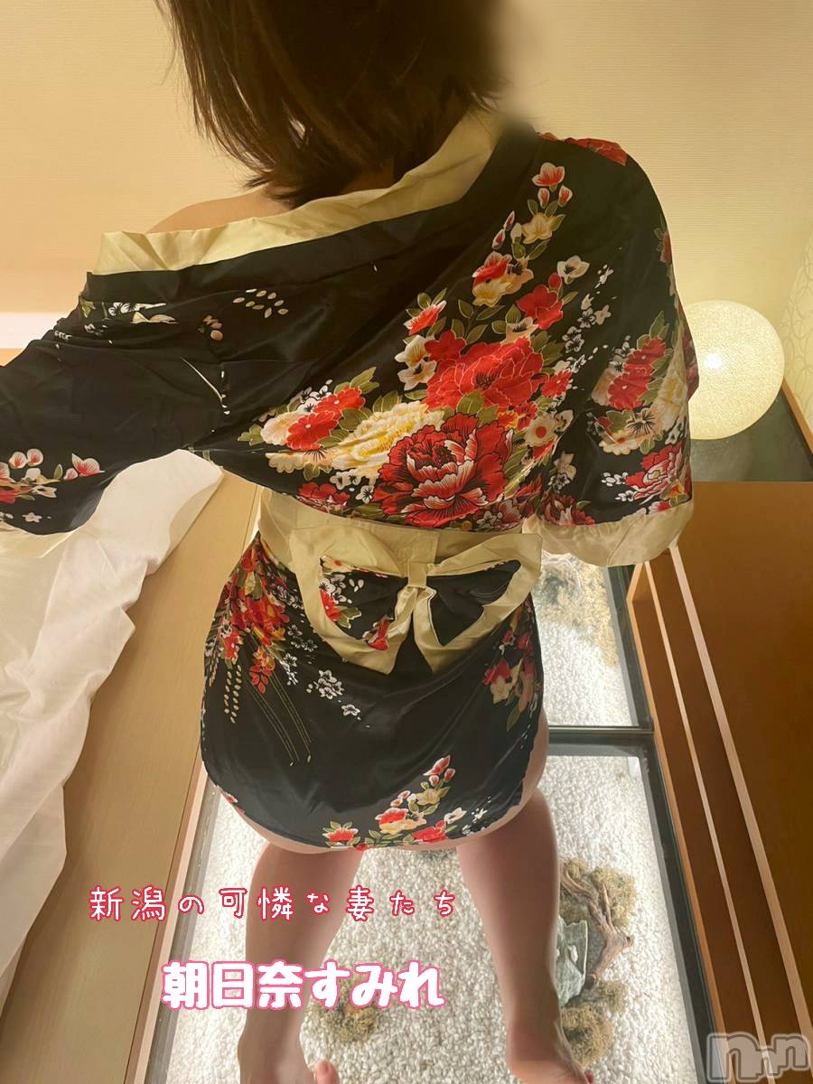 新潟人妻デリヘル新潟の可憐な妻たち～秘密の逢瀬～(ニイガタノカレンナツマタチ～ヒミツノオウセ～)朝日奈 すみれ(41)の2023年12月30日写メブログ「びっくり嬉しい日✨」