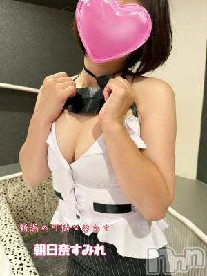 新潟人妻デリヘル 新潟の可憐な妻たち～秘密の逢瀬～(ニイガタノカレンナツマタチ～ヒミツノオウセ～) 朝日奈 すみれ(41)の10月8日写メブログ「似すぎてて身にしみる( ｰ̀ωｰ́)」