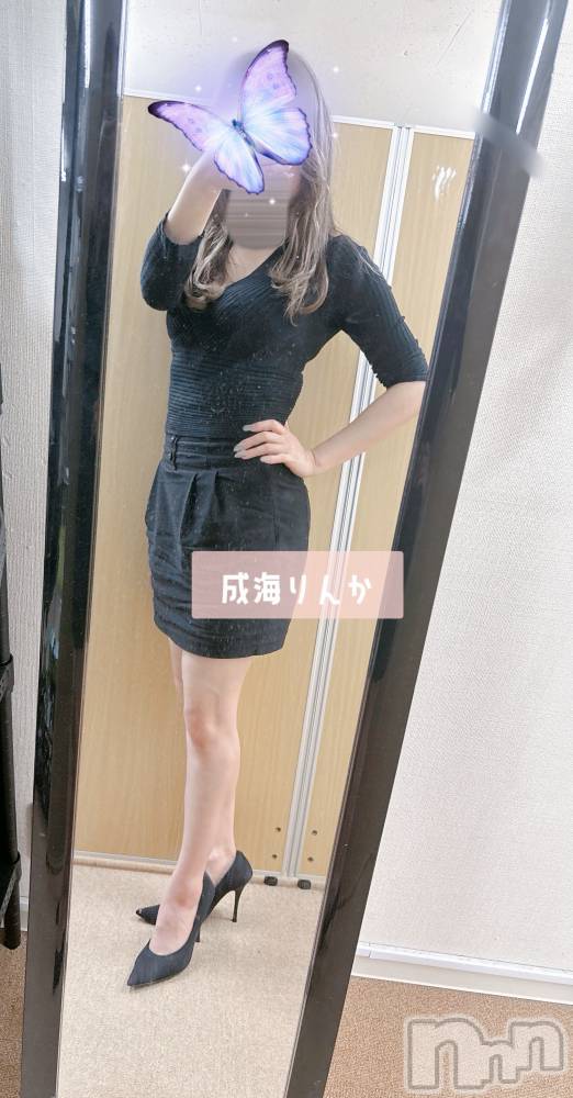 新潟人妻デリヘル新潟の可憐な妻たち～秘密の逢瀬～(ニイガタノカレンナツマタチ～ヒミツノオウセ～) 成海 りんか(39)の6月9日写メブログ「クローゼット服でパンパンなのに着る服ないあるある」
