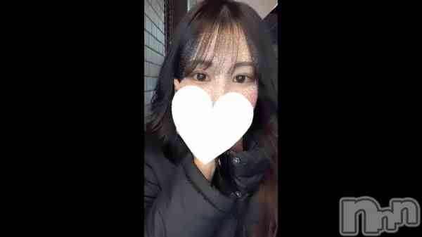 顪