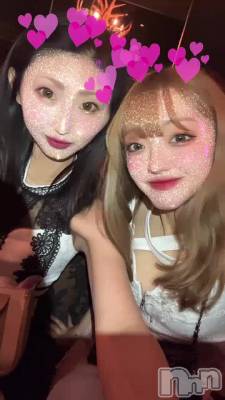 䤷