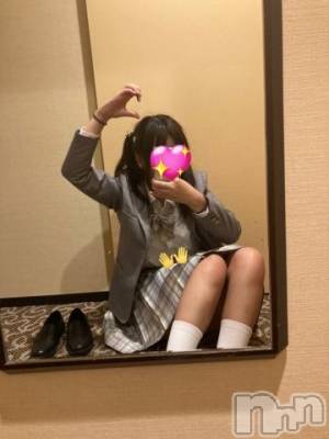 長岡デリヘル 純・無垢(ジュンムク) みらい(18)の4月17日写メブログ「片方さみしーよ‼️」