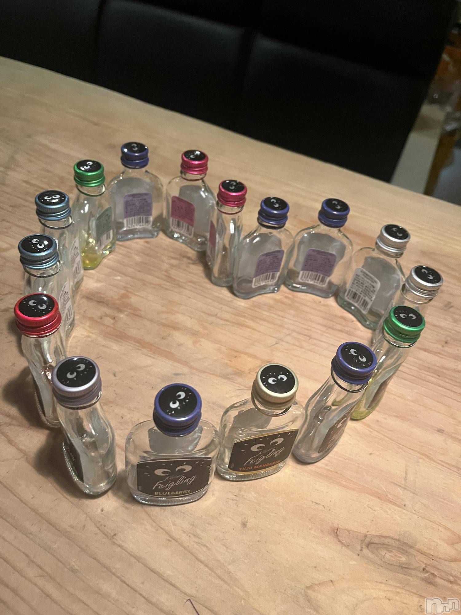 Įʥå륺СL'asile(饸) 2025ǯ1114̥֥֤तत