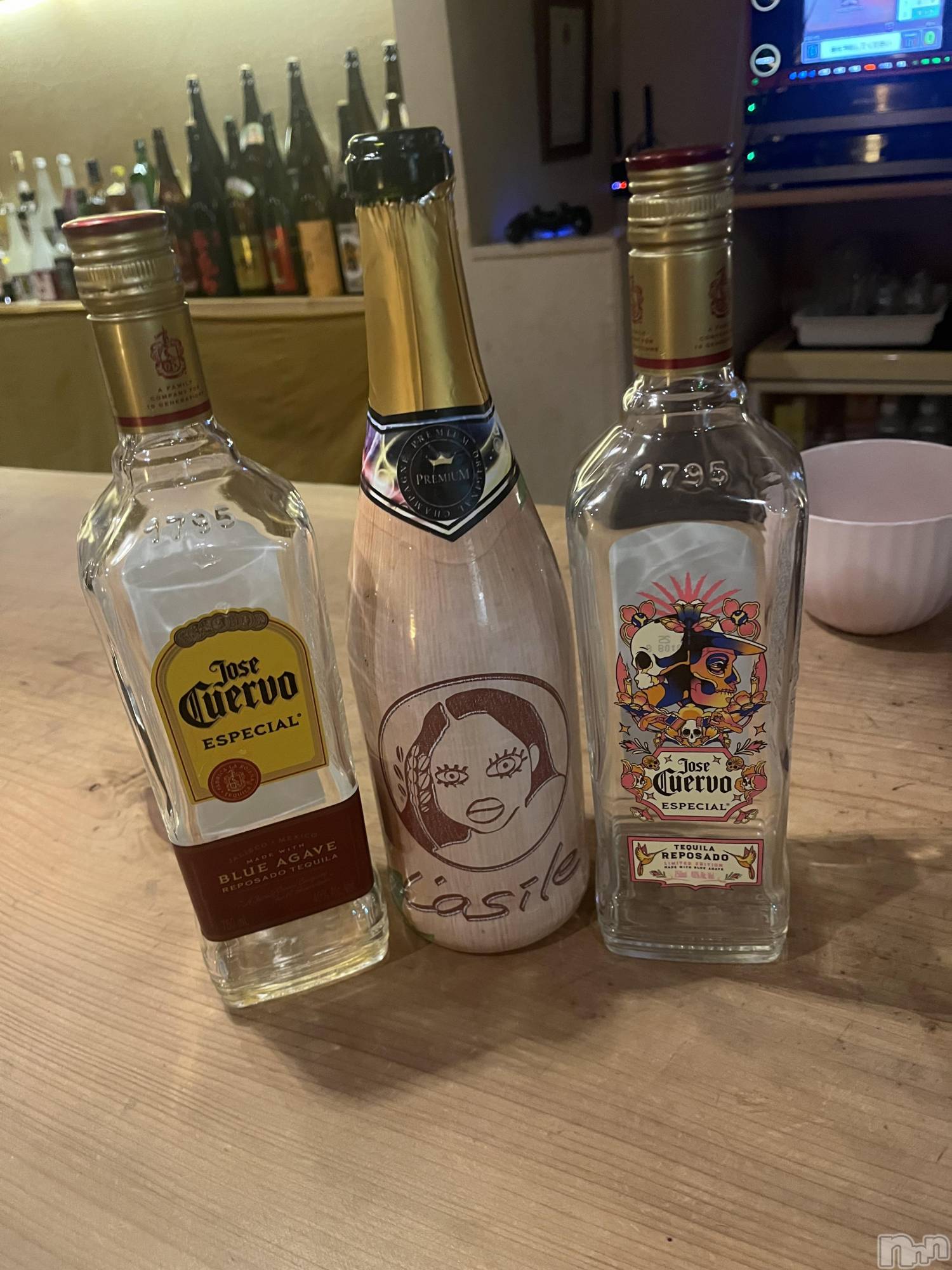 ��Į���ʥå��������륺�С�L'asile(�饸����) ��2026ǯ4��3���̥�֥����֤��Ϥߤ��