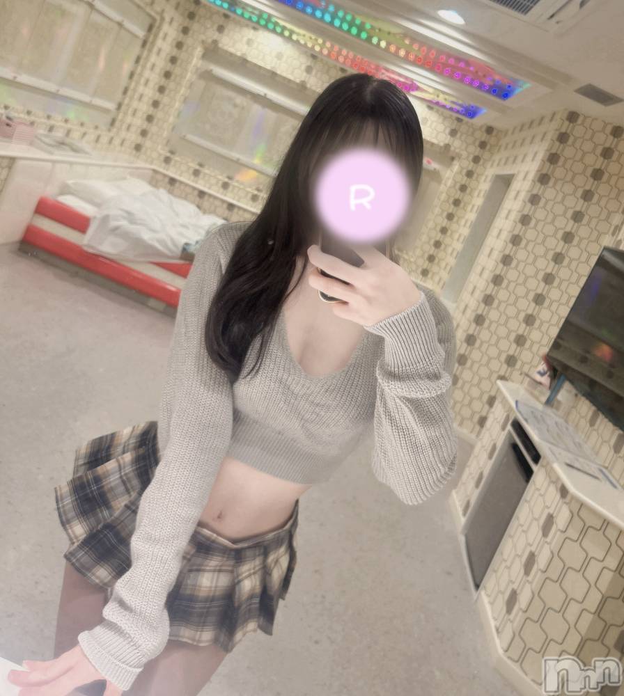 新潟デリヘルアンフィール-地元新潟の厳選された素人女性のみ-(アンフィール) りこ☆初々しさ満点美少女(21)の5月21日写メブログ「生意気なJK😉」
