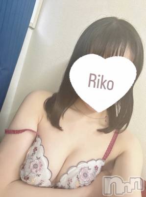 【新人】りこ☆初々しさ満点美少女(21) 身長150cm、スリーサイズB83(B).W56.H86。新潟デリヘル SMILE　ー地元新潟の厳選美女専門店ー(スマイル)在籍。