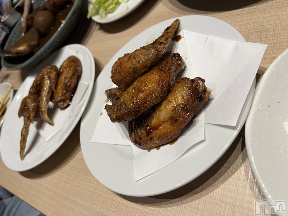 ƲХ顦THE LOUNGE (饦󥸥ե) ߤ74̥֥🕊️