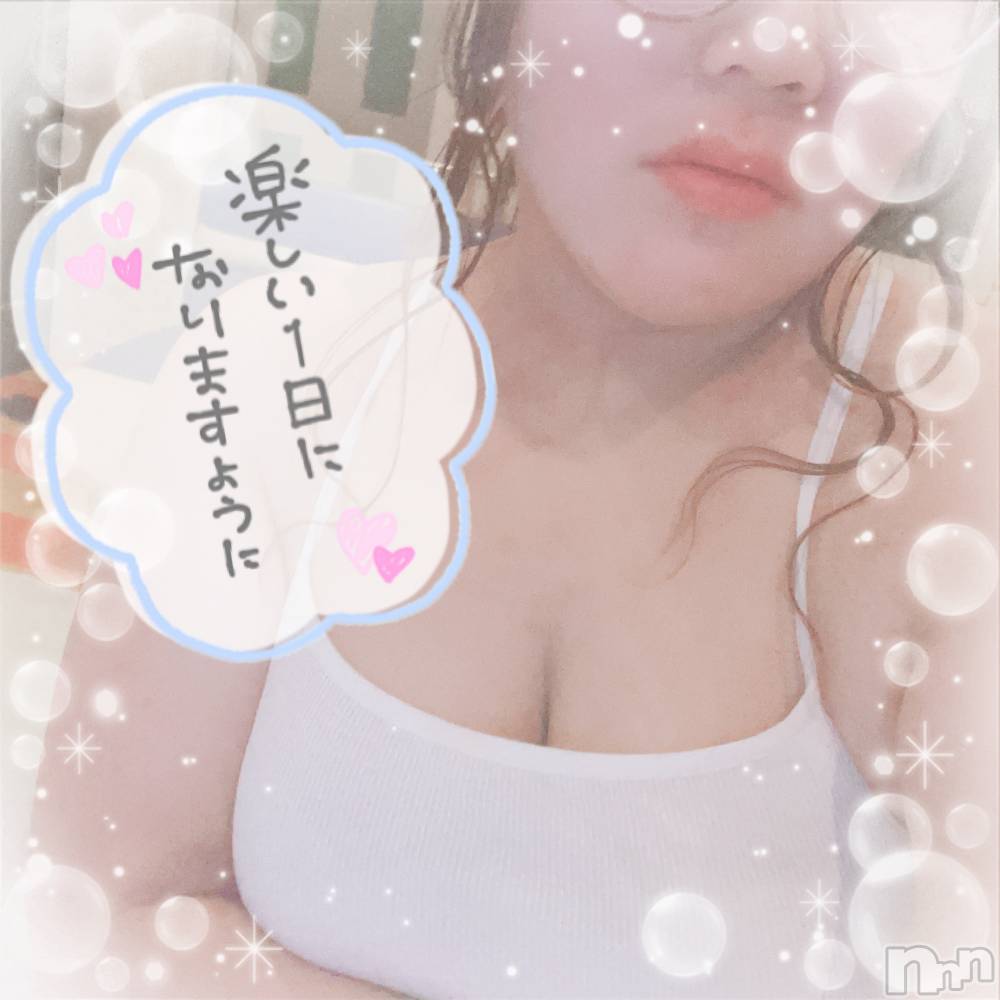 上越デリヘル上越最安値！奥様Deli急便(ジョウエツサイヤスネ！オクサマデリキュウビン) 激レア単発「出勤　しゅり(26)の8月17日写メブログ「無性に。」