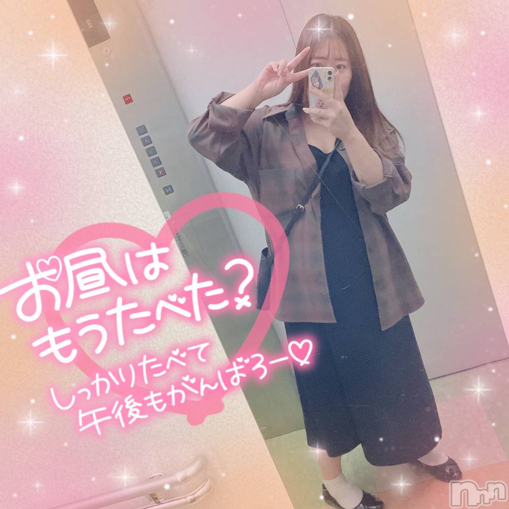 上越デリヘル上越最安値！奥様Deli急便(ジョウエツサイヤスネ！オクサマデリキュウビン) 激レア単発「出勤　しゅり(26)の10月6日写メブログ「このシャツ」