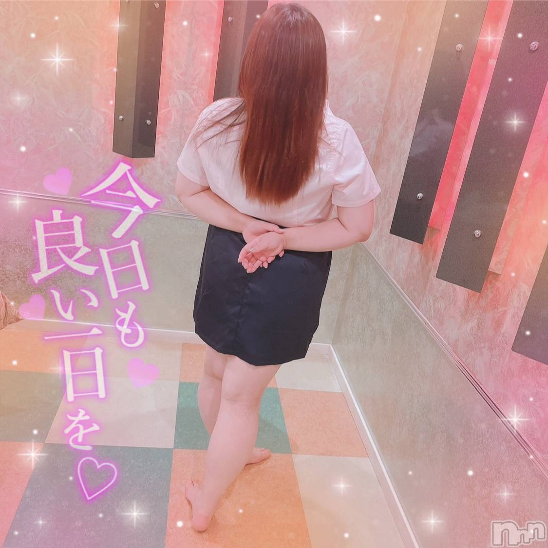 上越人妻デリヘル上越最安値！奥様Deli急便(ジョウエツサイヤスネ！オクサマデリキュウビン)激レア単発「出勤　しゅり(26)の2023年11月1日写メブログ「おはよう！」