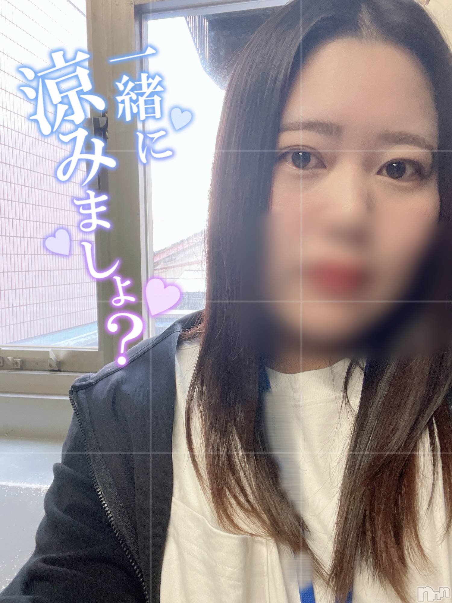 上越人妻デリヘル上越最安値！奥様Deli急便(ジョウエツサイヤスネ！オクサマデリキュウビン)激レア単発「出勤　しゅり(26)の2025年7月27日写メブログ「暑い時ほどさっ」