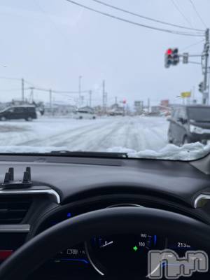 上越デリヘル 上越最安値！奥様Deli急便(ジョウエツサイヤスネ！オクサマデリキュウビン) 激レア単発出勤　ゆりか(28)の2月1日写メブログ「ゆきですね⛄️」