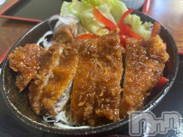 諏訪デリヘルThree＆Men’s Spa(スリー＆メンズスパ) なごみツー(25)の11月25日写メブログ「㌧、かつ？？」