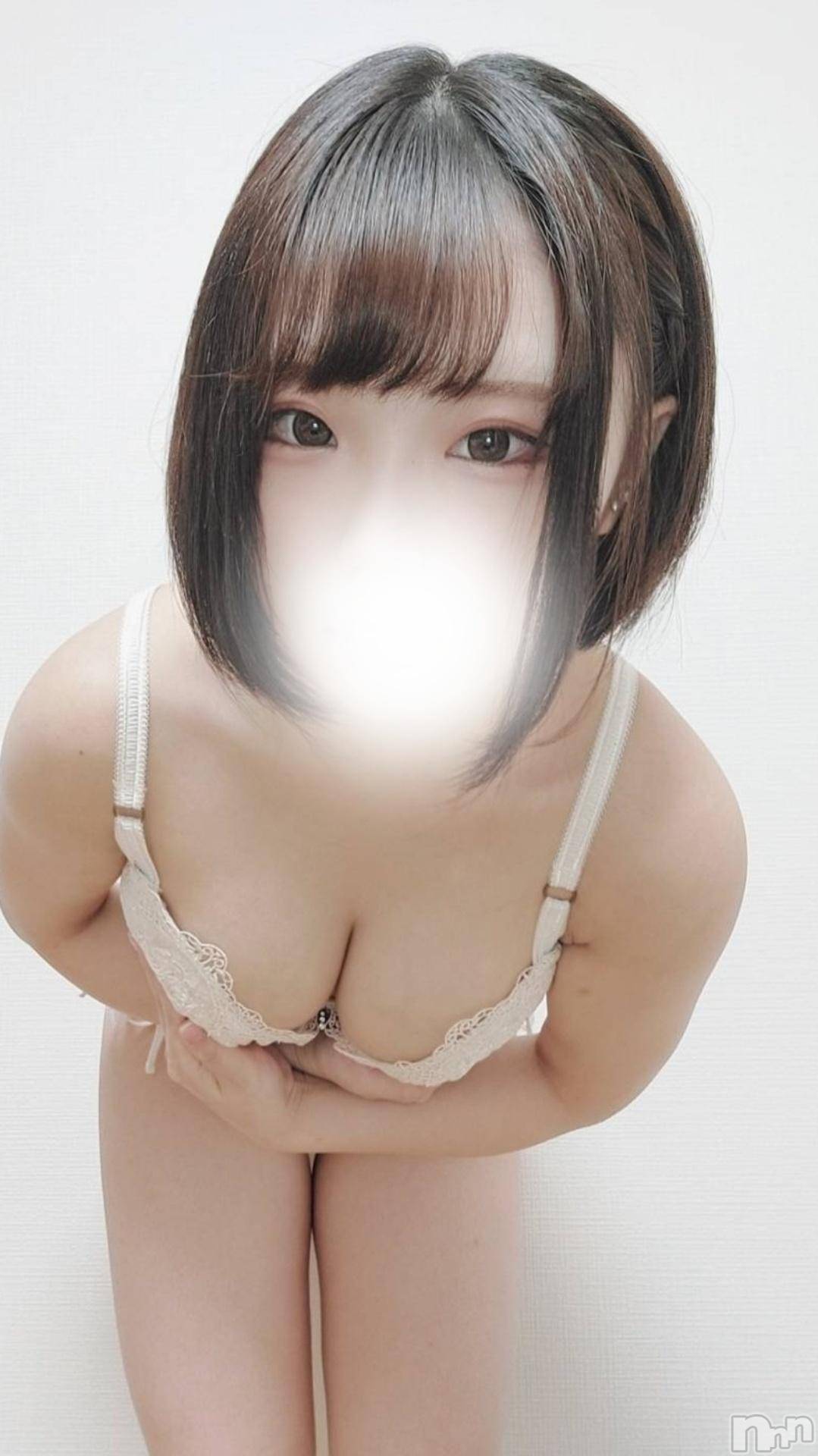 上越デリヘルわちゃわちゃ(ワチャワチャ)ゆりな☆満足度100％☆(19)の2024年10月20日写メブログ「この世でいちばんちゅー好きな自信あります」