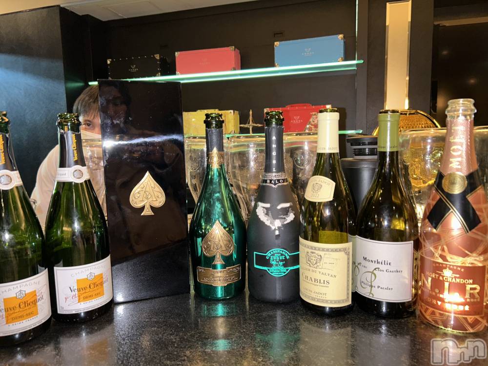 ��ˬ����Х��顦�����CLUB Red(����� ��å�) �ߤ椦��1��26���̥�֥�����24�Фˤʤ�ޤ���🎂✨��