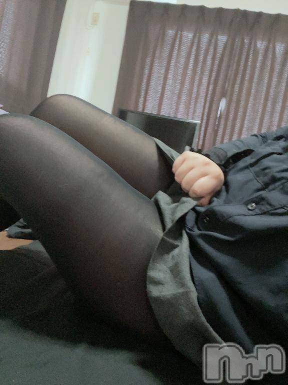 新潟デリヘル新潟人妻デリバリーヘルス 下心 ～したごころ～(シタゴコロ) 陽菜(ひな)奥様(31)の1月8日写メブログ「足りてない…」