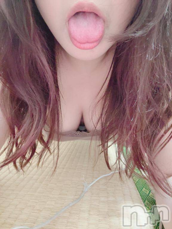 新潟デリヘル新潟人妻デリバリーヘルス 下心 ～したごころ～(シタゴコロ) 陽菜(ひな)奥様(31)の10月6日写メブログ「雨宿りに…」