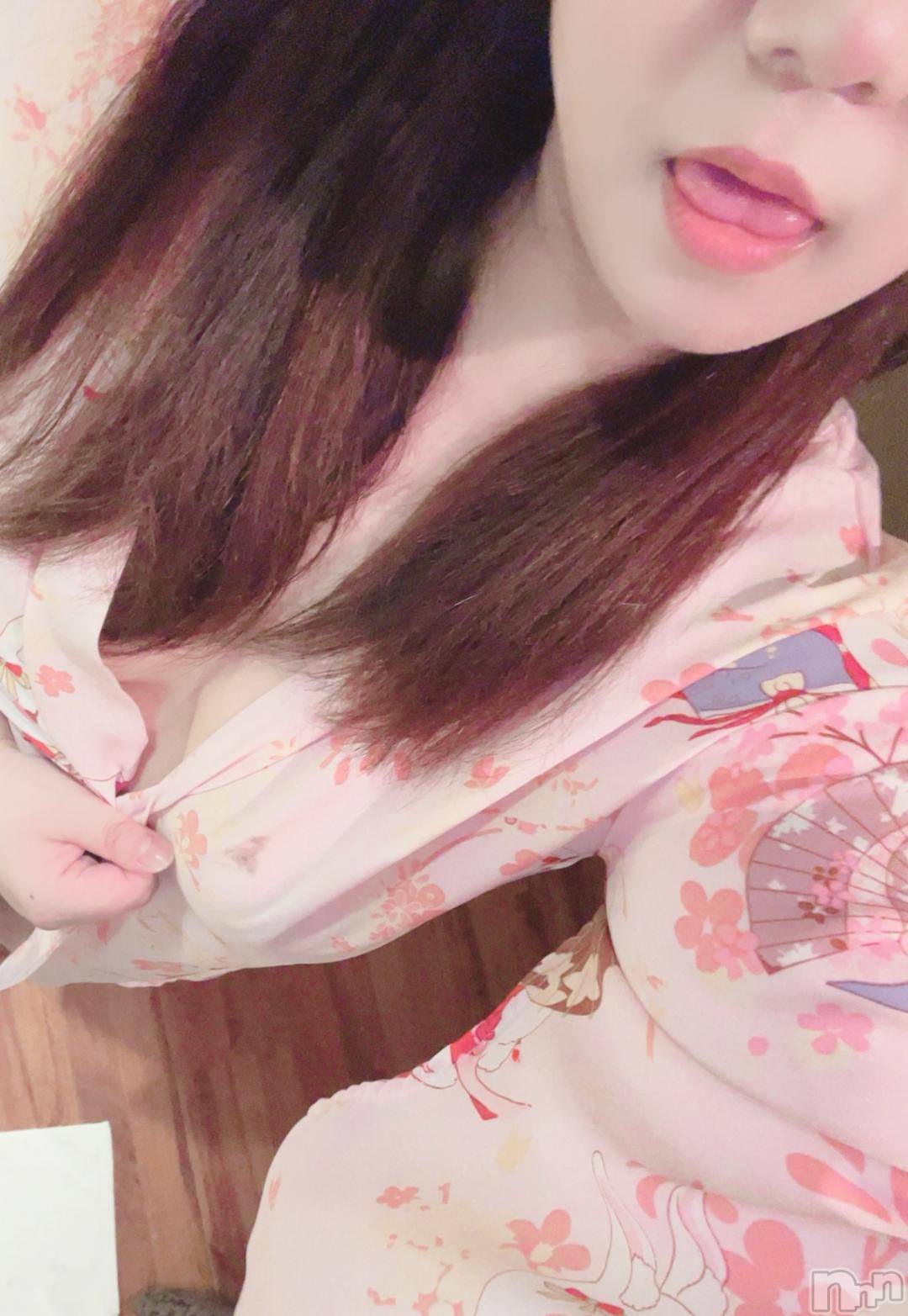 新潟人妻デリヘル新潟人妻デリバリーヘルス 下心 ～したごころ～(シタゴコロ)陽菜(ひな)奥様(31)の2024年10月24日写メブログ「お久しぶり…」