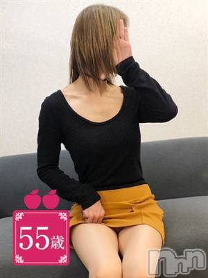 麗奈(55) 身長161cm、スリーサイズB89(F).W57.H87。長野人妻デリヘル 完熟マダム(カンジュクマダム)在籍。