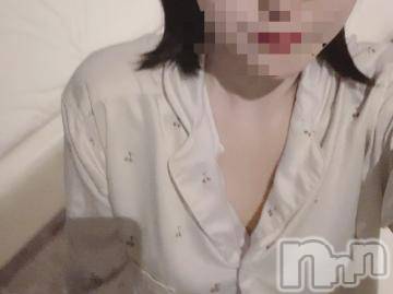 新潟手コキsleepy girl(スリーピーガール)新人むぎちゃん(20)の2024年1月3日写メブログ「あけましておめでとうございます🥹」