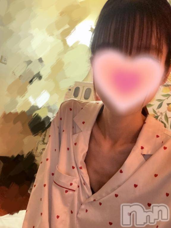 新潟手コキsleepy girl(スリーピーガール) しょこらちゃん(18)の8月12日写メブログ「うきうき💗」