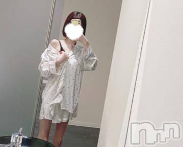 新潟手コキsleepy girl(スリーピーガール)しょこらちゃん(18)の2024年5月7日写メブログ「それはもう👍🏻 ̖́-‬」